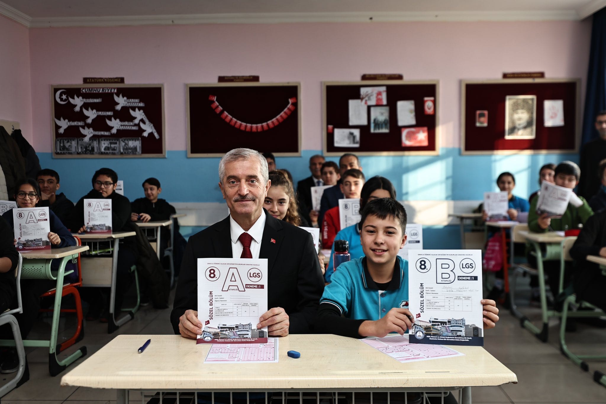 ŞAHİNBEY BELEDİYESİ ÖĞRENCİLERİ SINAVA HAZIRLIYOR