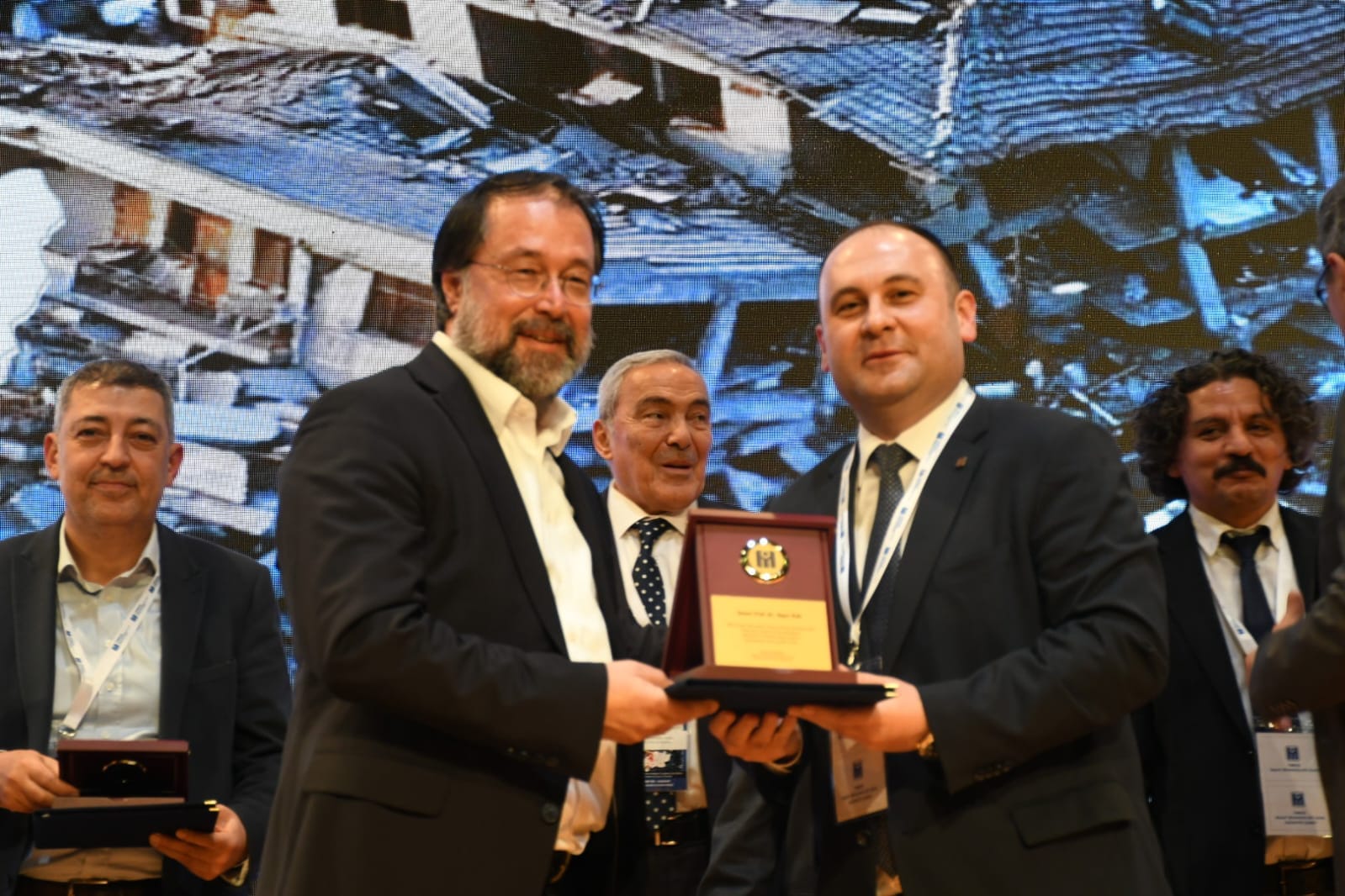 YAPI DENETİM SİSTEMİ BAŞTAN AŞAĞI DEĞİŞTİRİLMELİ!