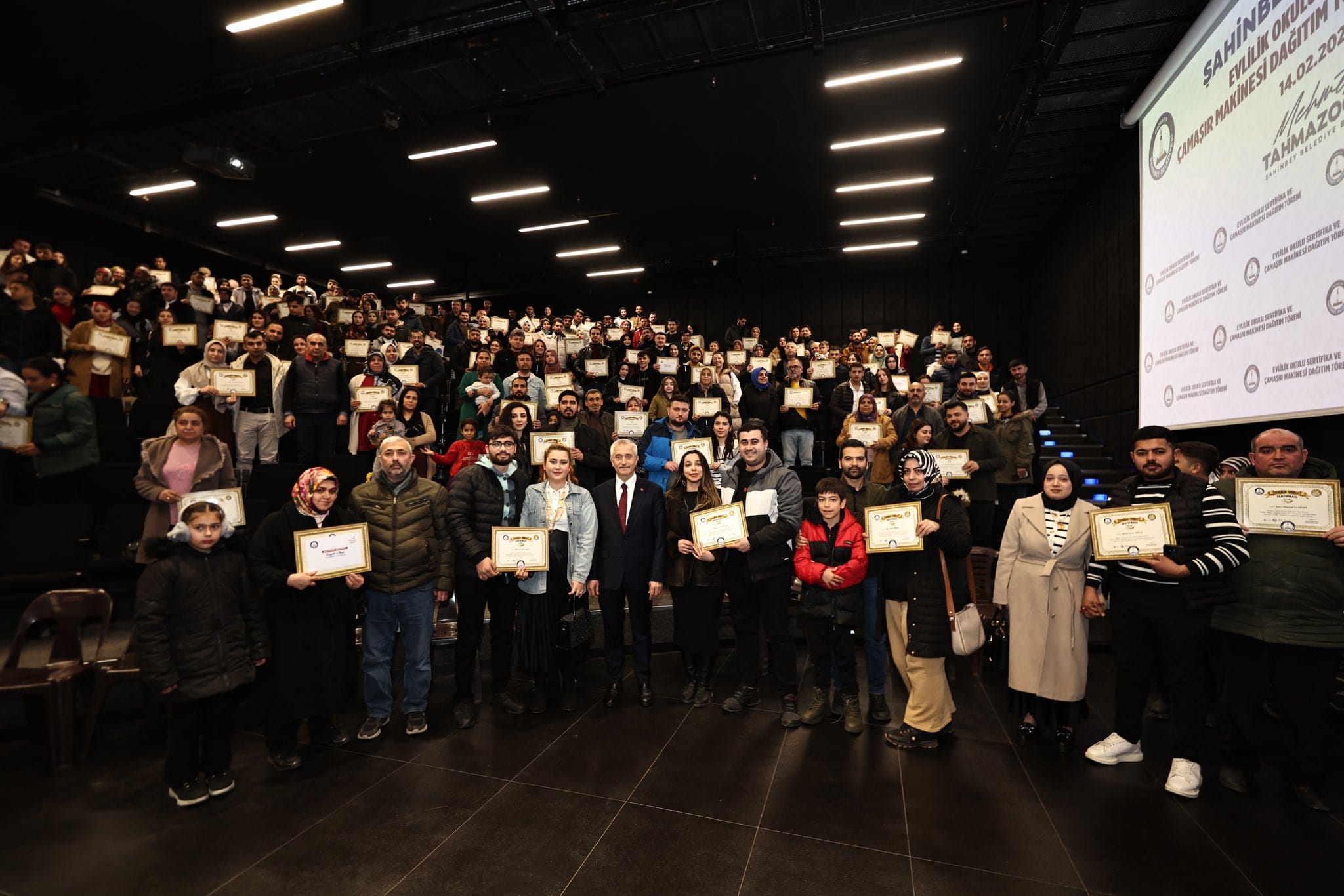 ÇİFTLERDEN YOĞUN İLGİ!