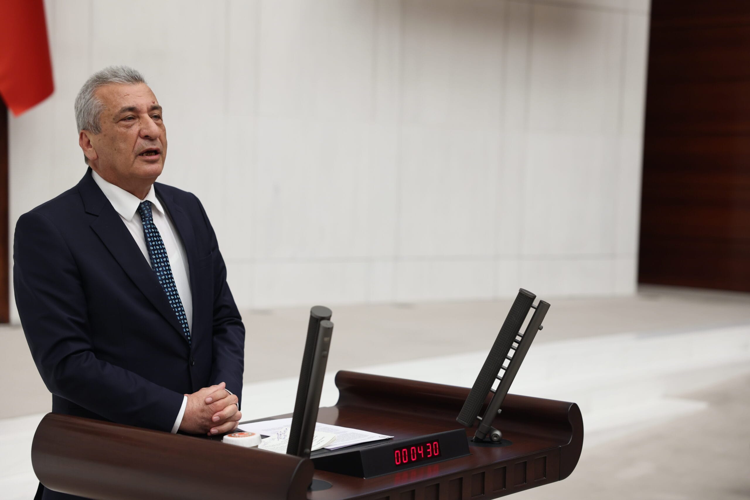 ÇOCUKLARIMIZIN EĞİTİM HAKKI GASP EDİLEMEZ!