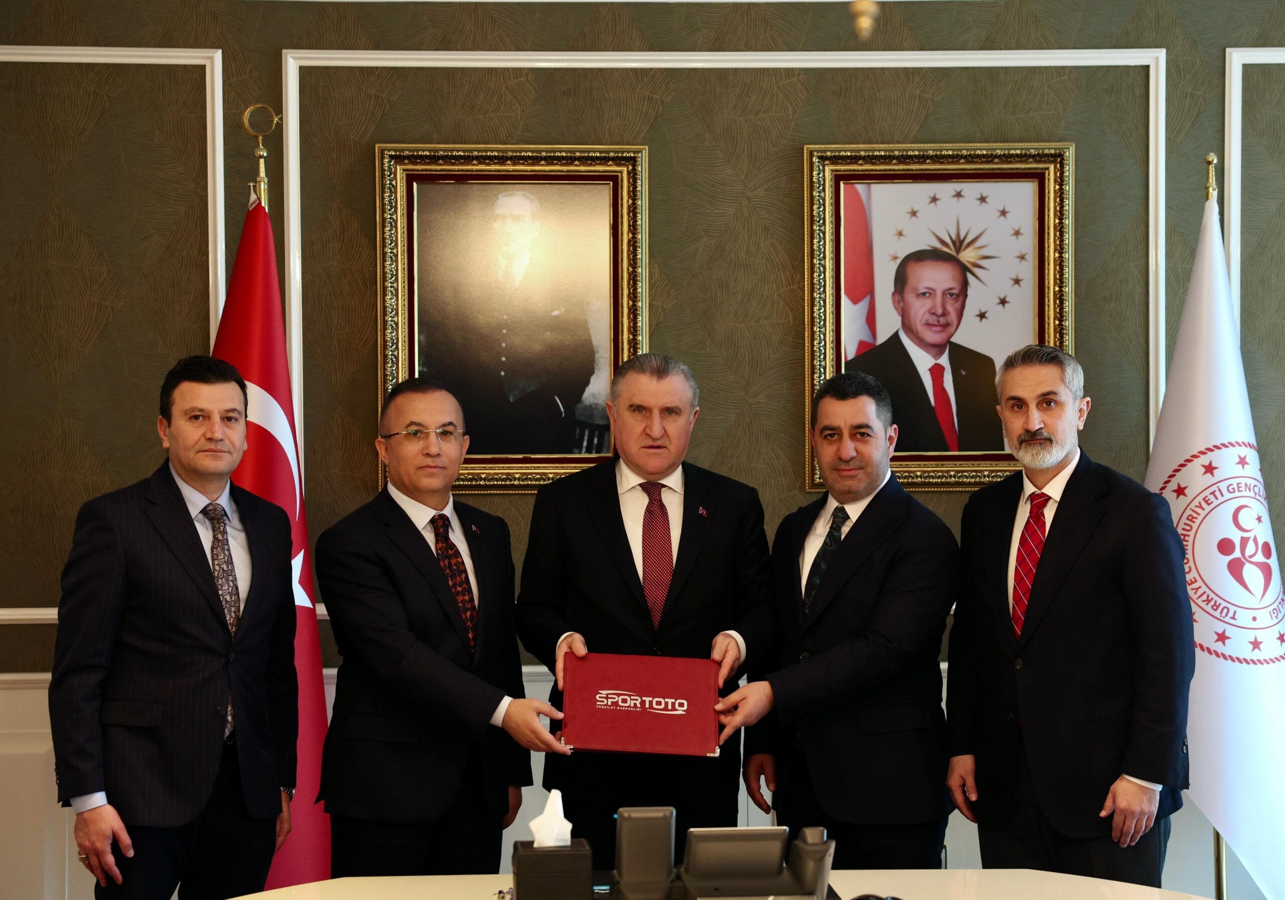 ÜNİVERSİTE ADAYLARINA MÜJDE…