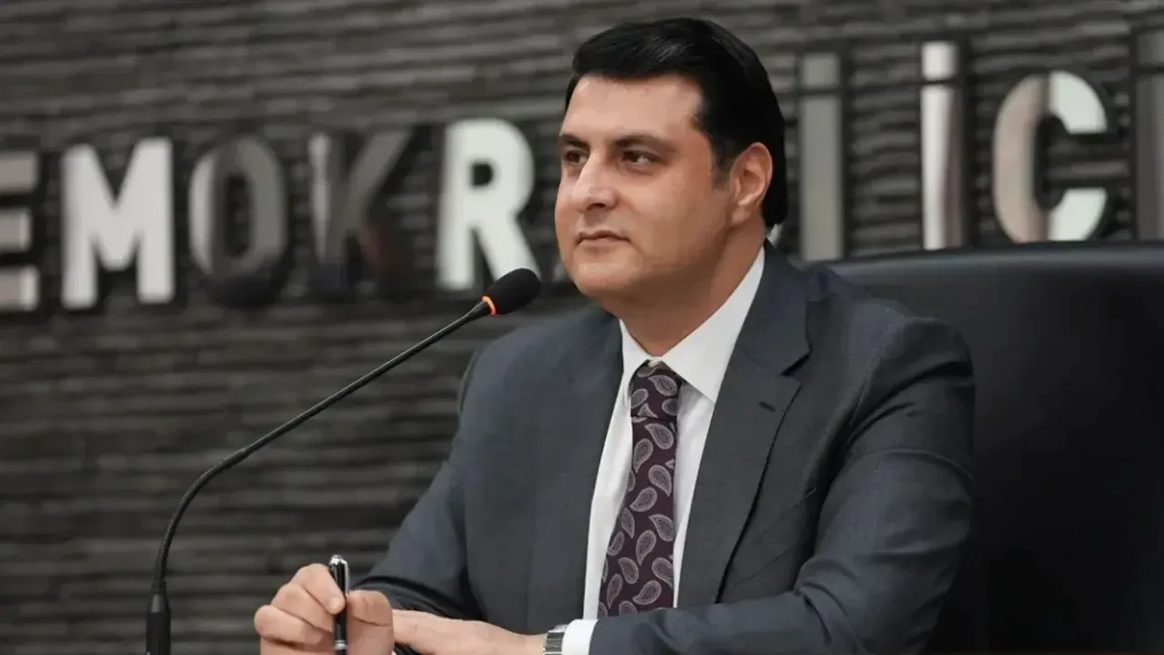 ŞEHİTKAMİL BELEDİYESİN DE YAŞANAN USULSÜZLÜK VE ŞOKE EDEN BELGELER!