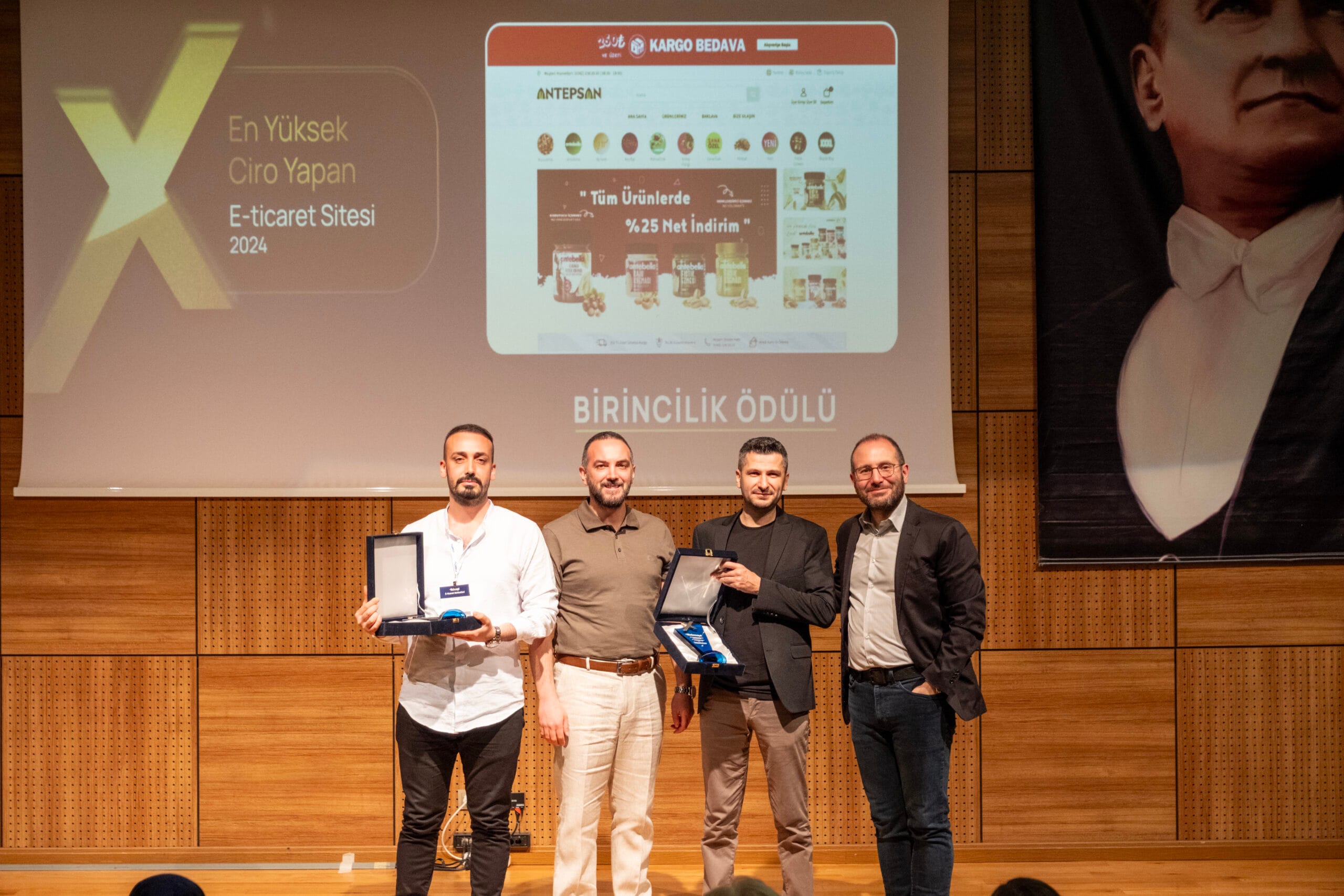 TİCİMAX E-ANADOLU ÖDÜLLERİN DE  GAZİANTEP’İN E-TİCARET ŞAMPİYONU BELLİ OLDU…