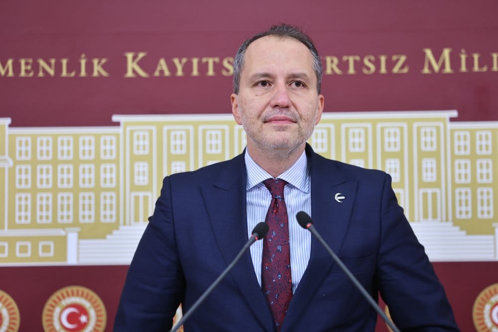 YENİDEN REFAH PARTİSİ’NDE İSTİFA KRİZİ!