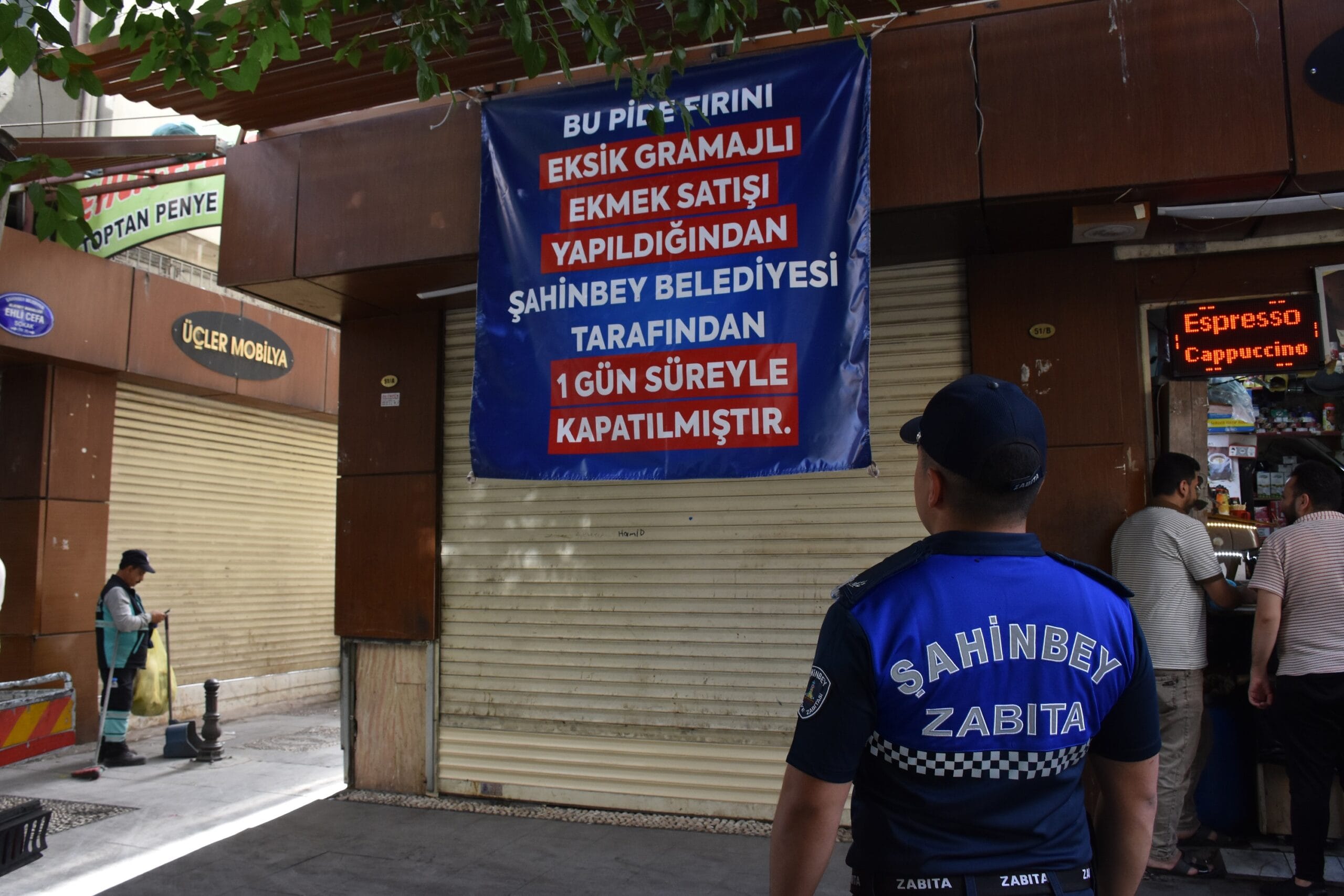 ŞAHİNBEY ZABITA EKİPLERİNDEN FIRINLARA DENETİM