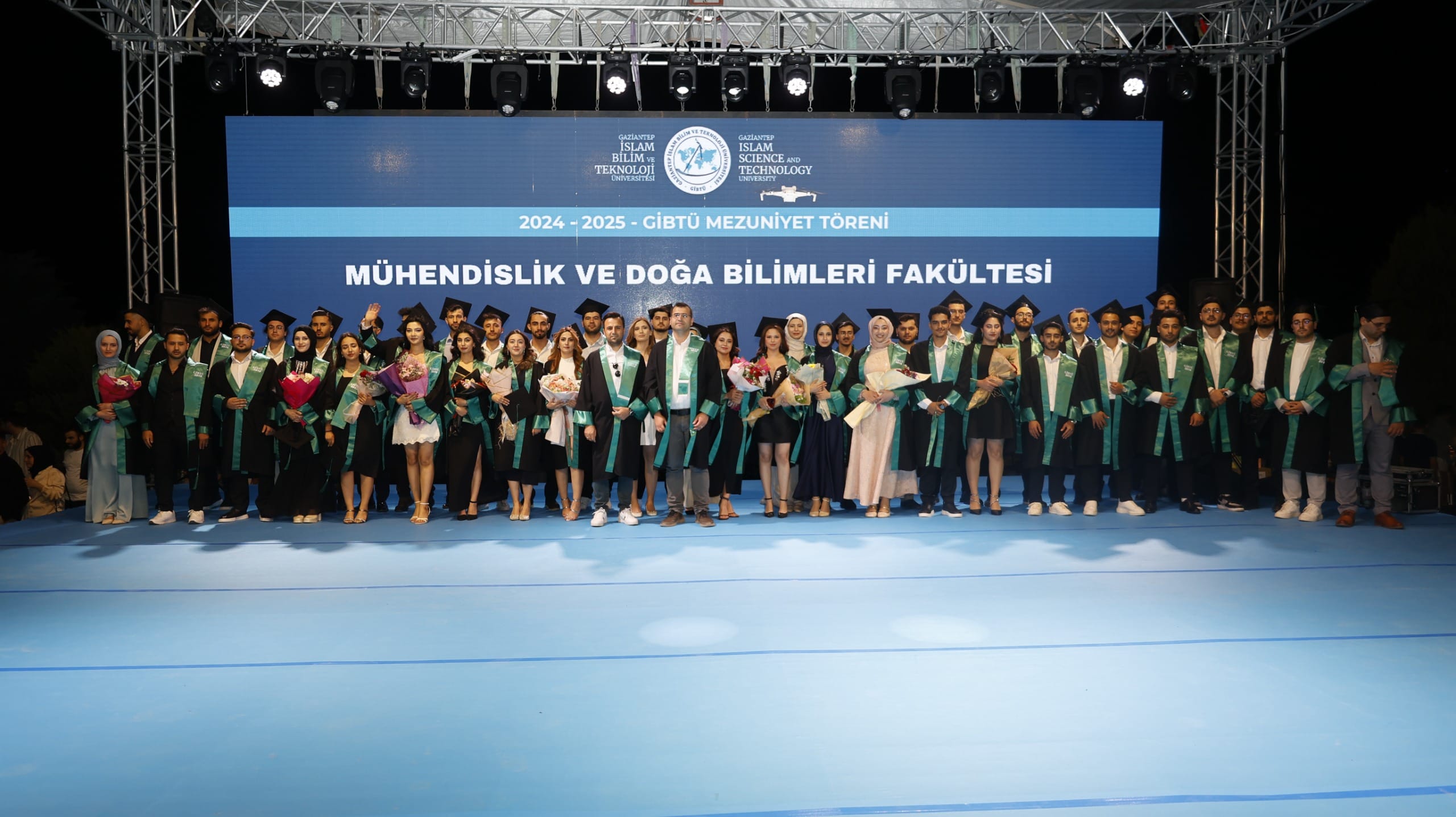GİBTÜ’de Mezuniyet Coşkusu Yaşandı