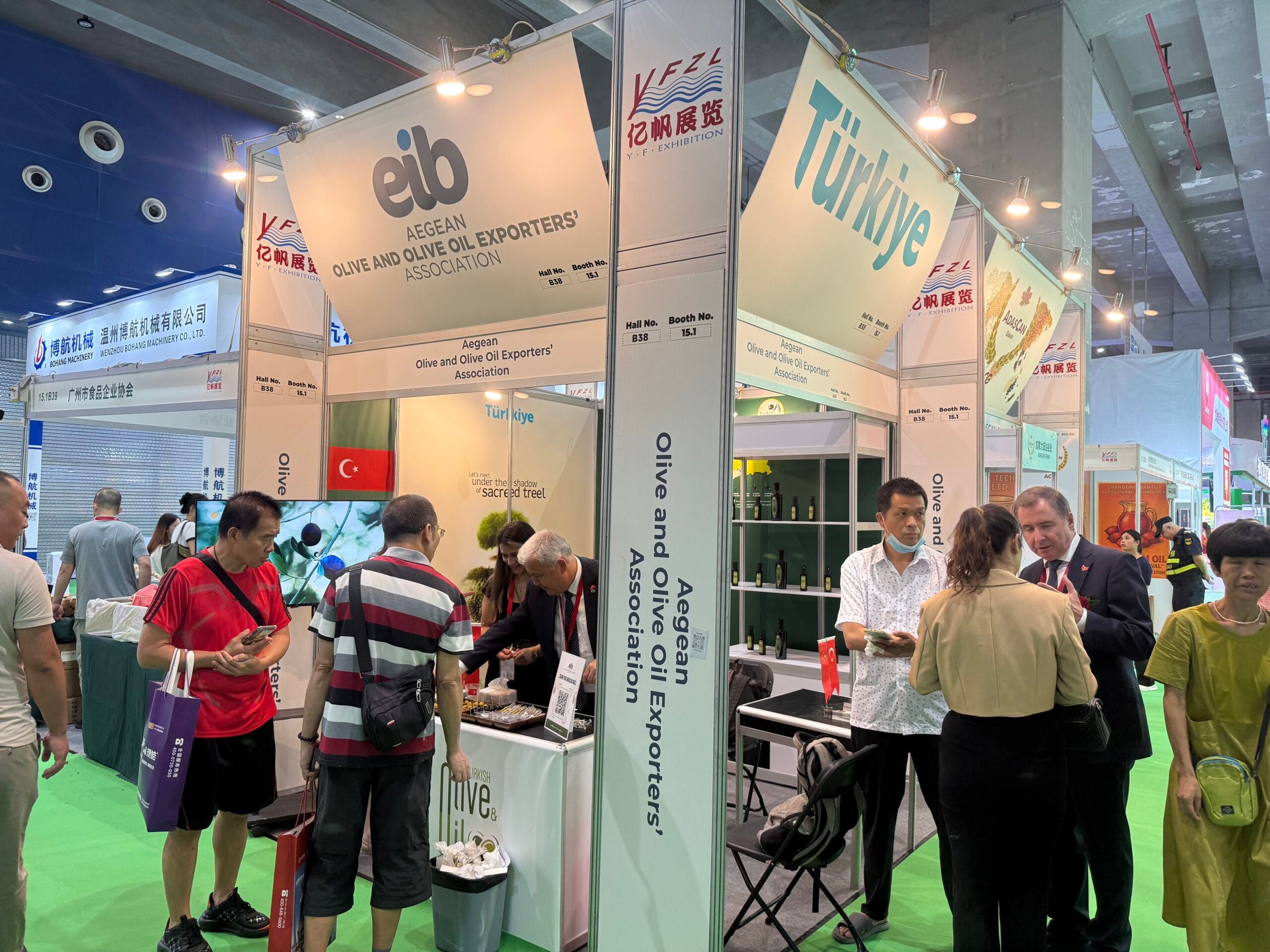 Türk zeytin ve zeytinyağı sektörü Çin pazarında vitrine çıktı