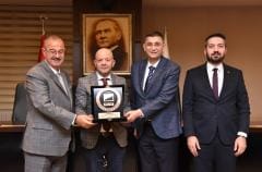  GSO’DA REKABET KURUMU’NUN İŞGÜCÜ PİYASASINA YÖNELİK UYGULAMALARI KONULU TOPLANTI DÜZENLENDİ