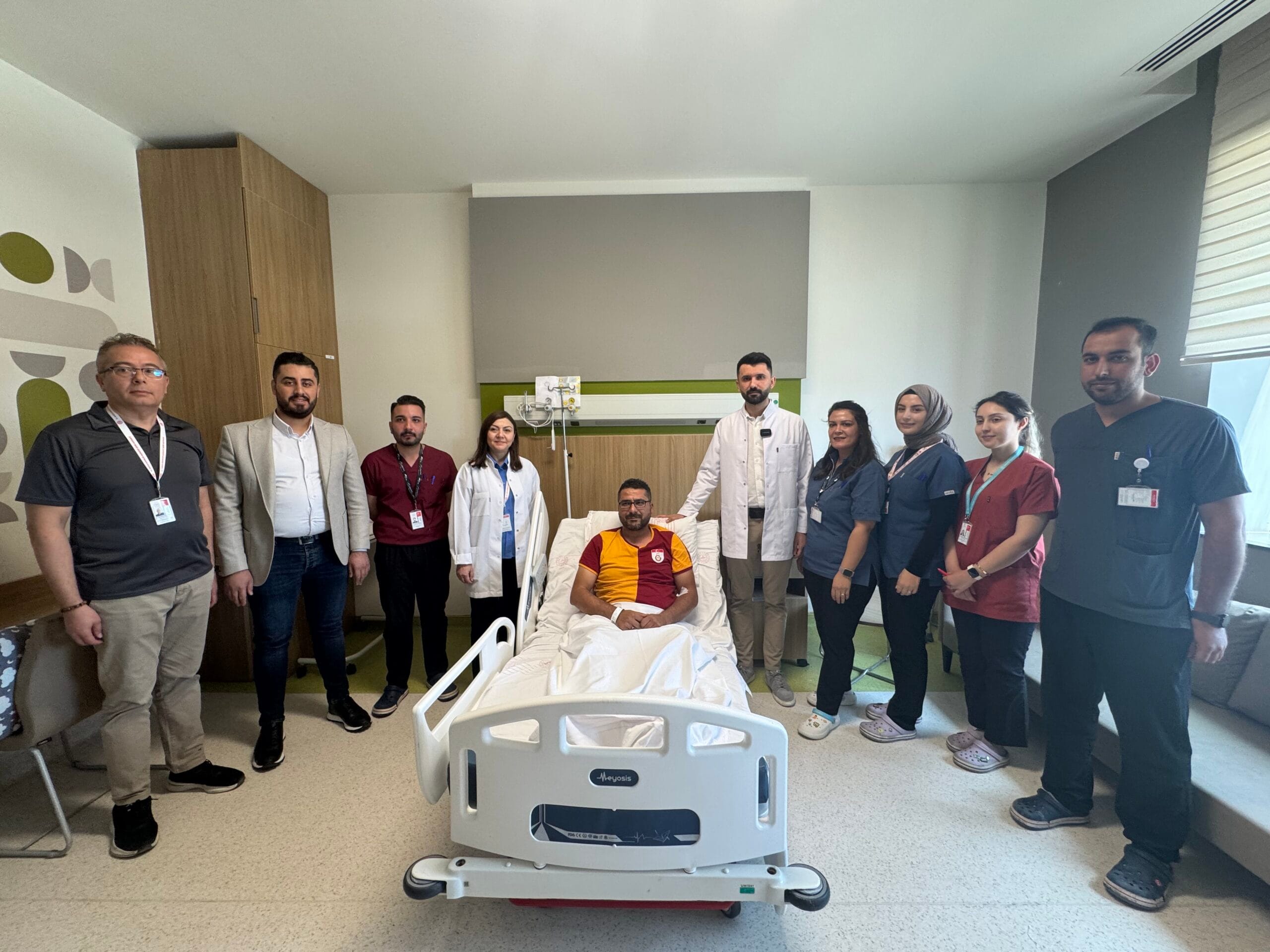 Gaziantep Şehir Hastanesi’nden Bölgesel Bir İlk: Kalça Artroskopisi Başarıyla Uygulandı