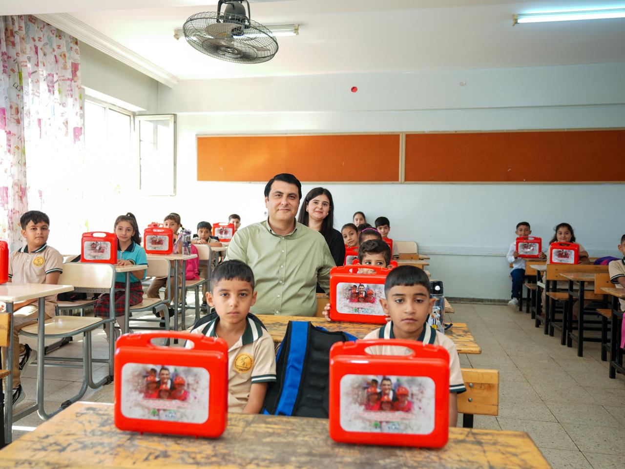 BAŞKAN YILMAZ YENİ EĞİTİM-ÖĞRETİM YILINI ÖĞRENCİLERLE KARŞILADI