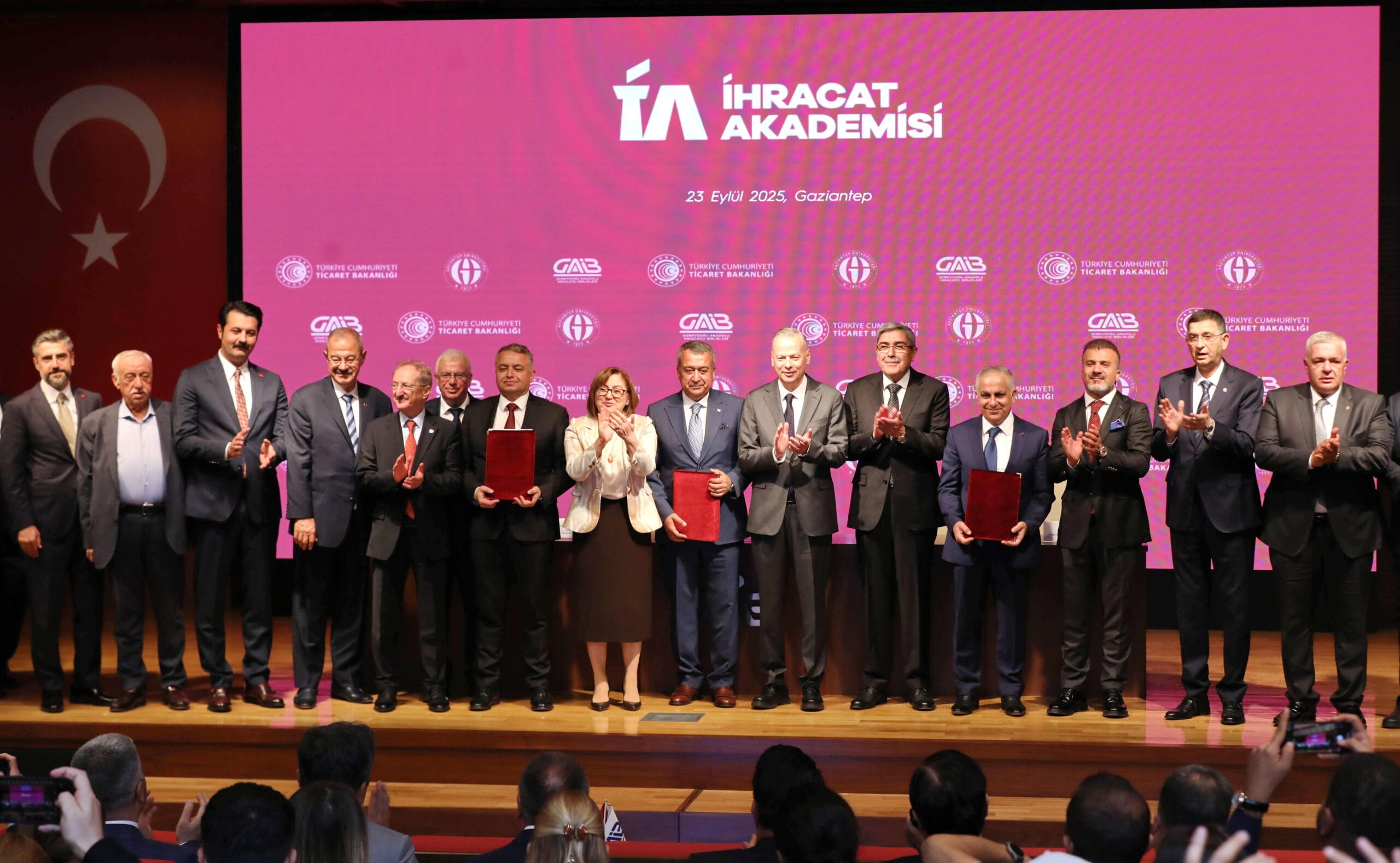 GAÜN’DEN İHRACATA AKADEMİK DESTEK