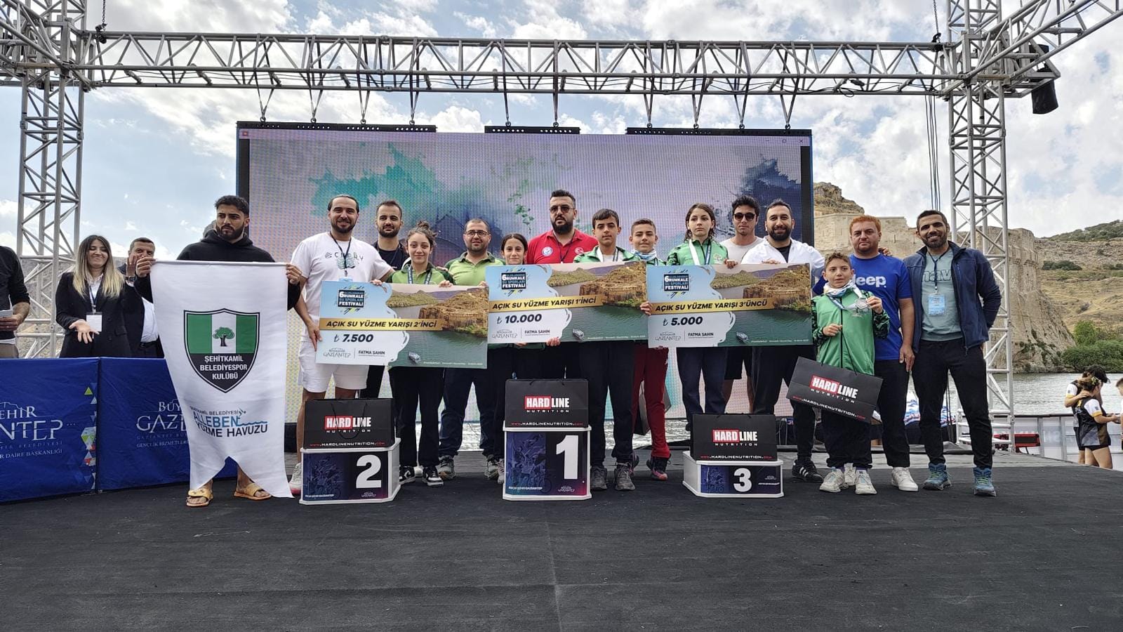 RUMKALE’DE ŞEHİTKAMİL RÜZGARI