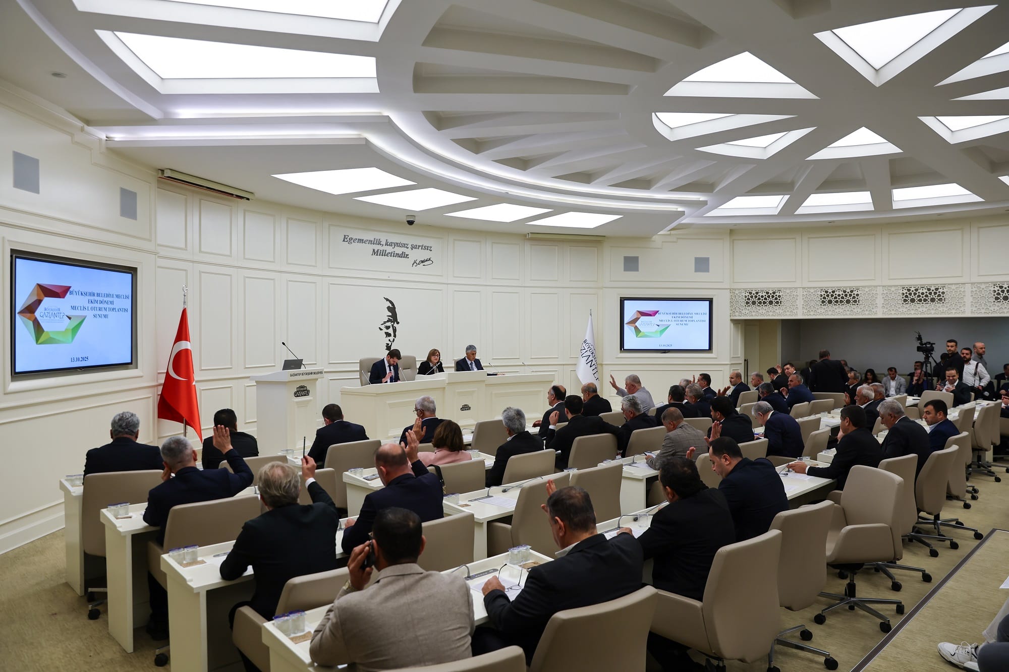 GAZİANTEP BÜYÜKŞEHİR BELEDİYESİ EKİM AYI MECLİSİ TOPLANDI