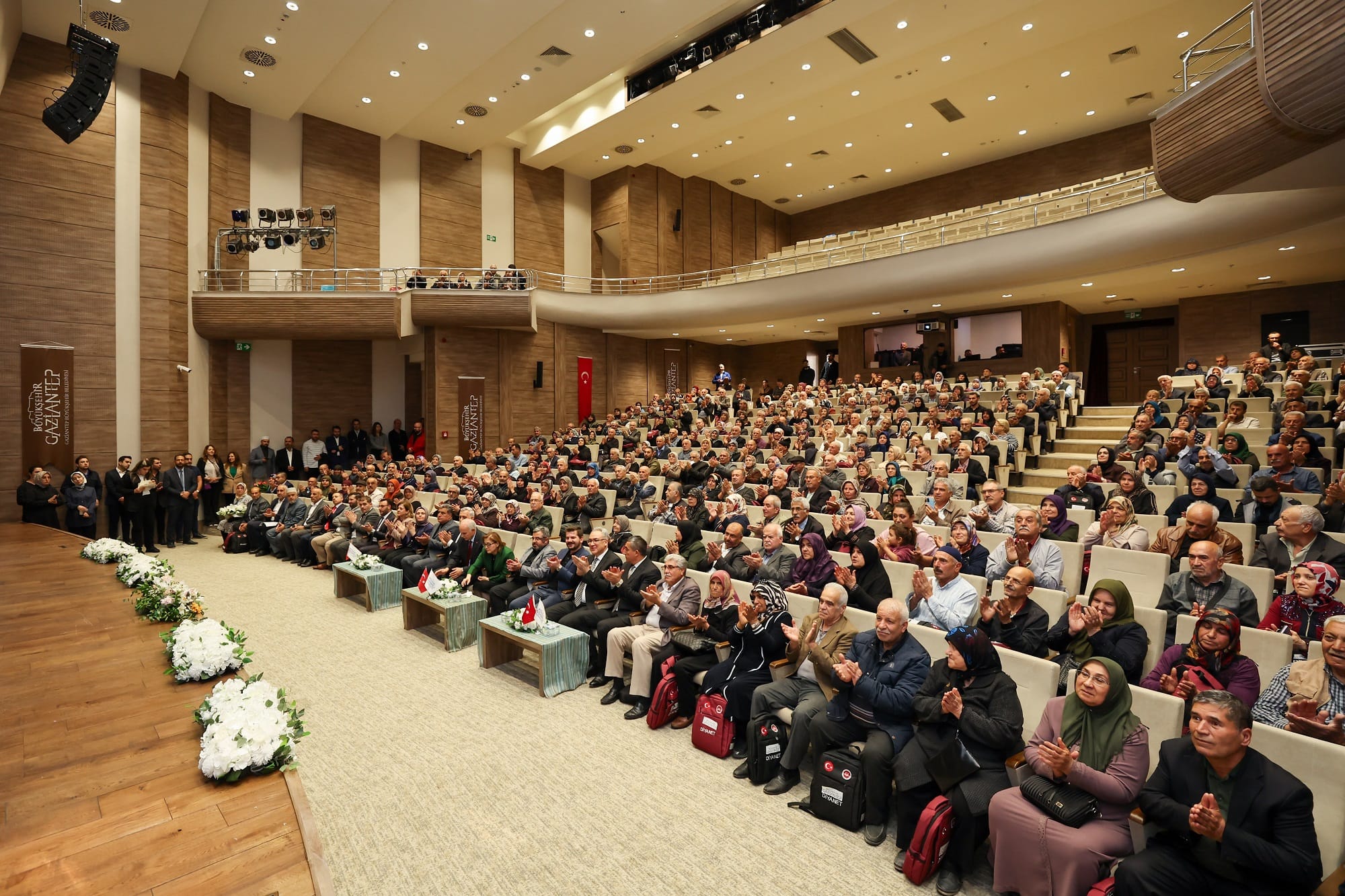 GAZİANTEP’TE 2. KAFİLE UMRE YOLCULUĞUNA HAZIRLANIYOR