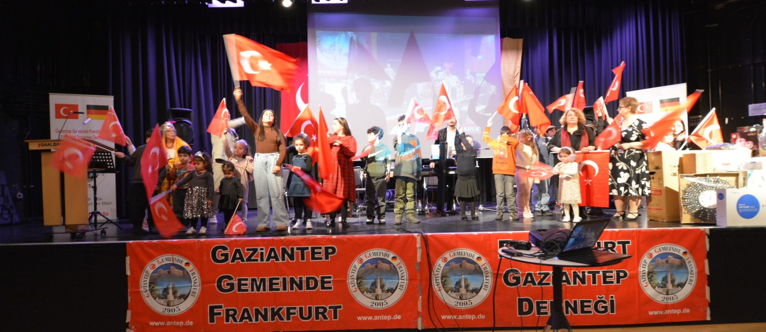 GAZİANTEP’LİLER KÜLTÜR VE DAYANIŞMA GECESİNDE 18.KEZ BULUŞTULAR