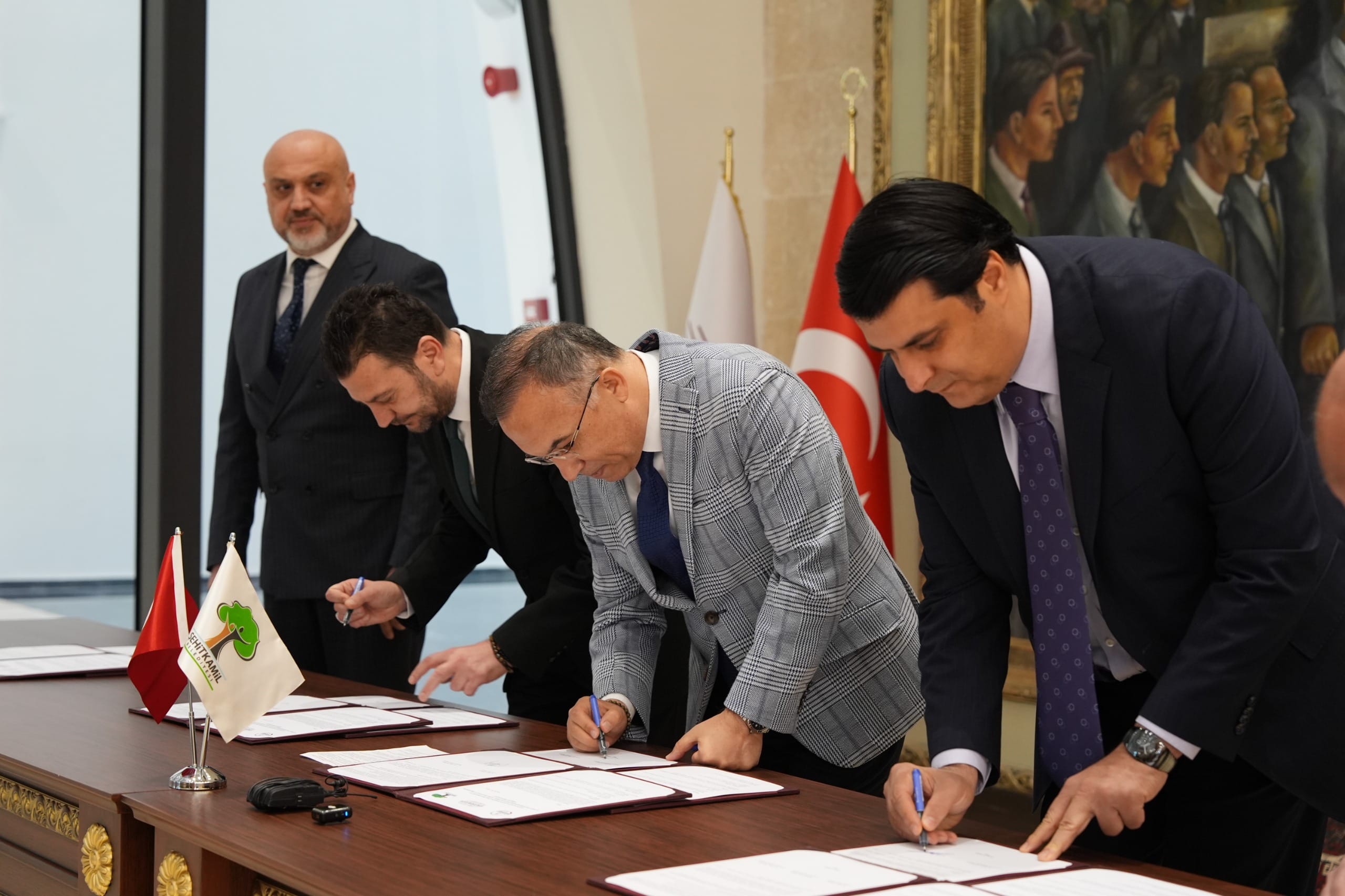 BAŞKAN YILMAZ’DAN ÖĞRENCİLERE 3 AYRI DESTEK