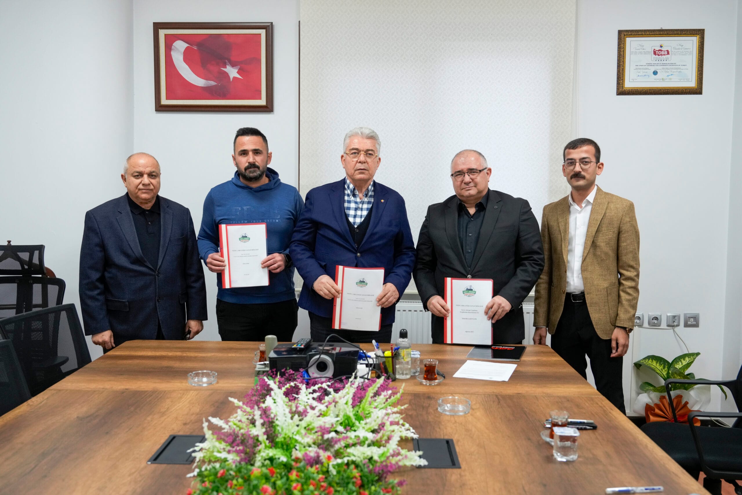 NİZİP 2. ORGANİZE SANAYİ BÖLGESİ ALTYAPI PROJELERİ İMZALANDI