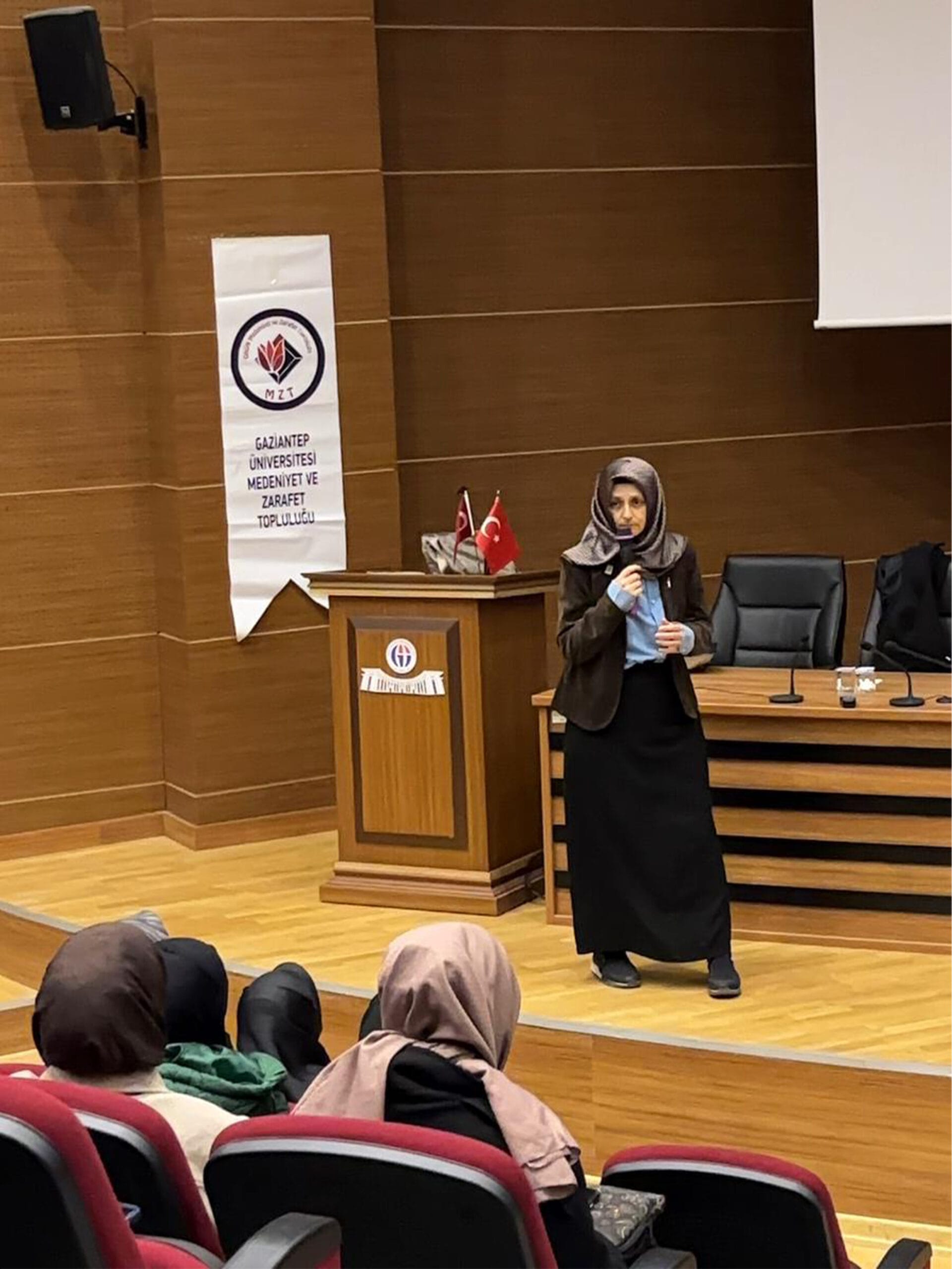 GAÜN’DE DUYGUSAL FARKINDALIK ÜZERİNE ETKİNLİK DÜZENLENDİ