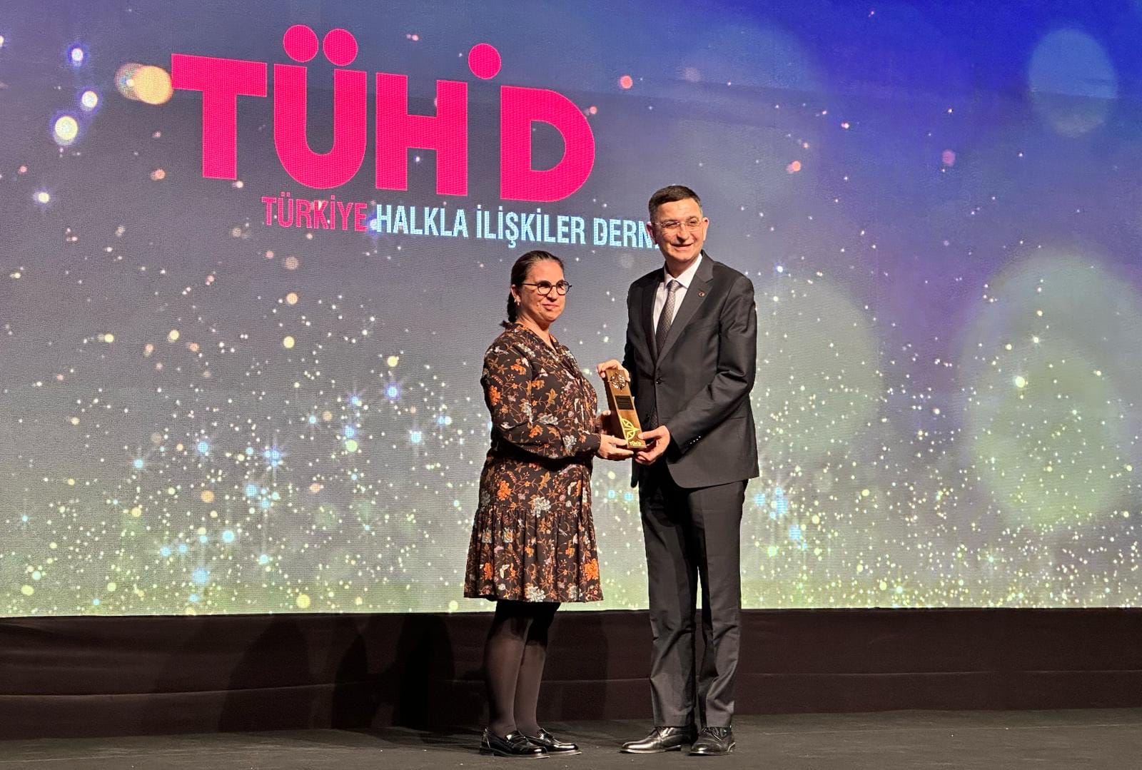  GAZİANTEP SANAYİ ODASI’NA ALTIN PUSULA ÖDÜLÜ