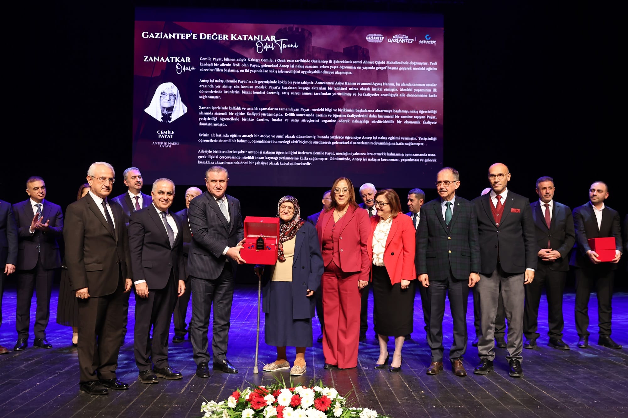 GAZİANTEP’E DEĞER KATANLAR ÖDÜLLENDİRİLDİ