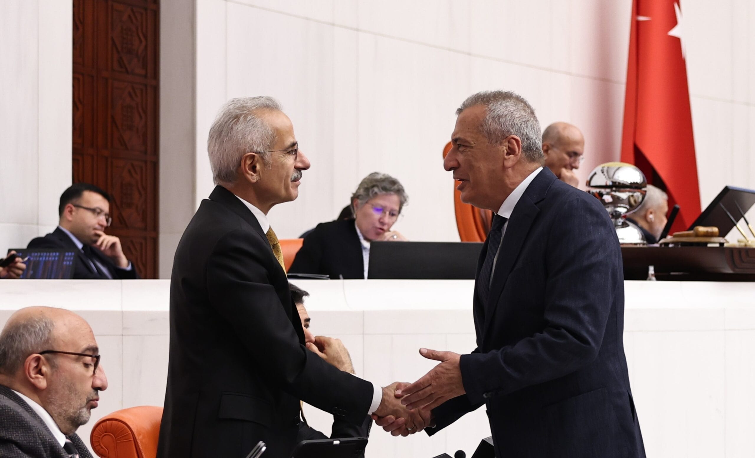 Hasan Öztürkmen, Oğuzeli-Karkamış Yolunu Bakan Uraloğlu’na Sordu