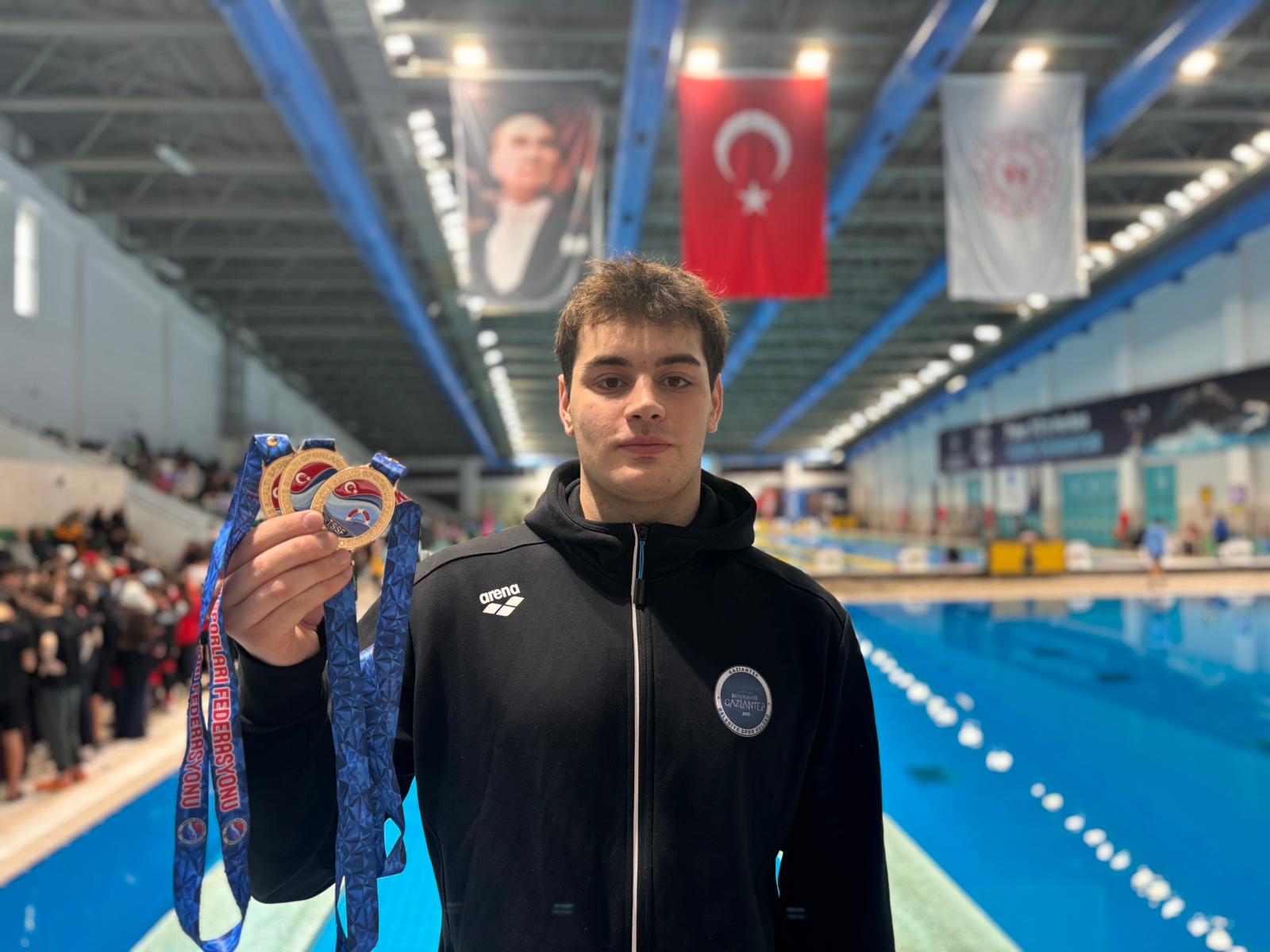 GAZİANTEP BÜYÜKŞEHİR’İN MİLLİ SPORCUSU KAAN EFE KAYA’DAN ÜÇ ALTIN MADALYA