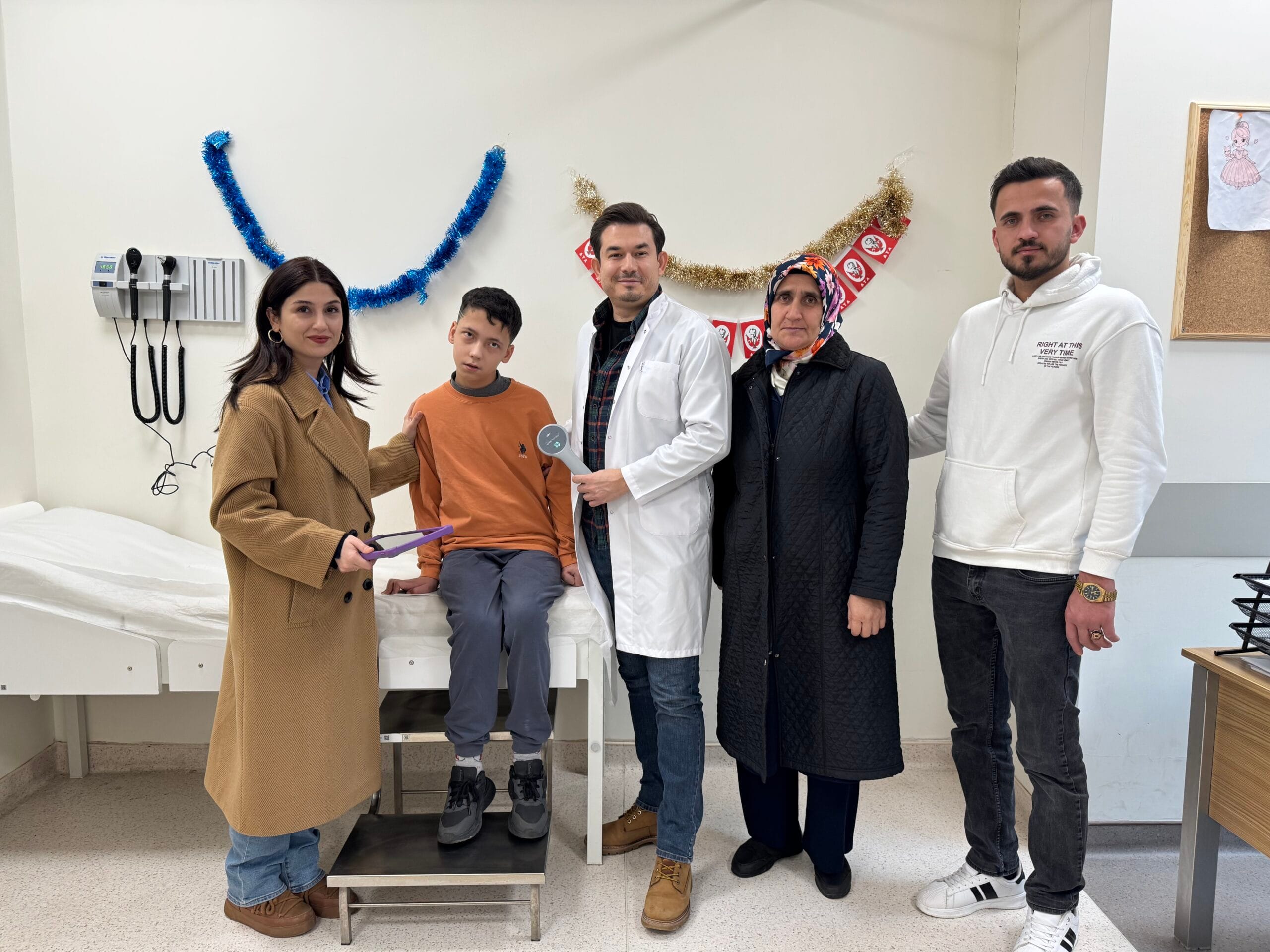 Çocuklarda Dirençli Epilepsiye Umut Olan VNS (Beyin Pili) Takibi Gaziantep Şehir Hastanesi’nde Yapılıyor