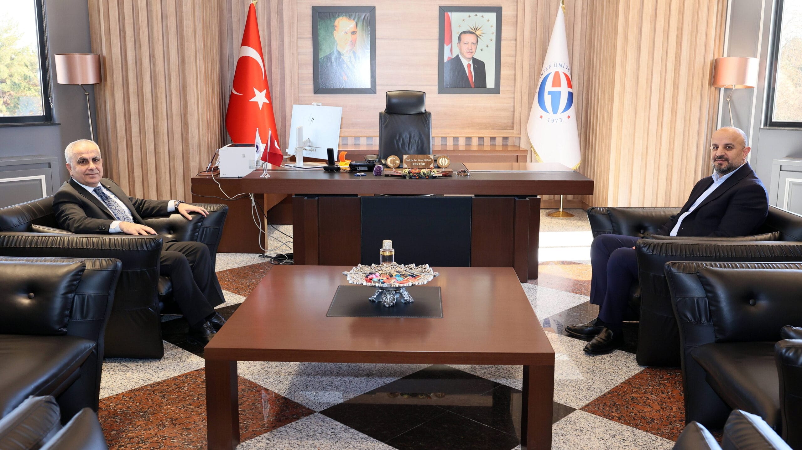 KİRAZOĞLU’NDAN GAÜN REKTÖRÜ DOĞAN’A ZİYARET