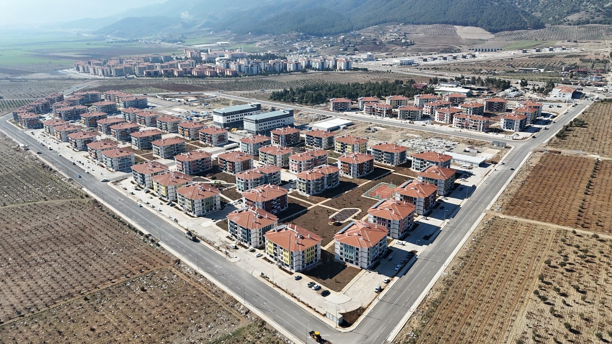 GAZİANTEP BÜYÜKŞEHİR İLE NURDAĞI VE İSLAHİYE YENİDEN AYAĞA KALKIYOR