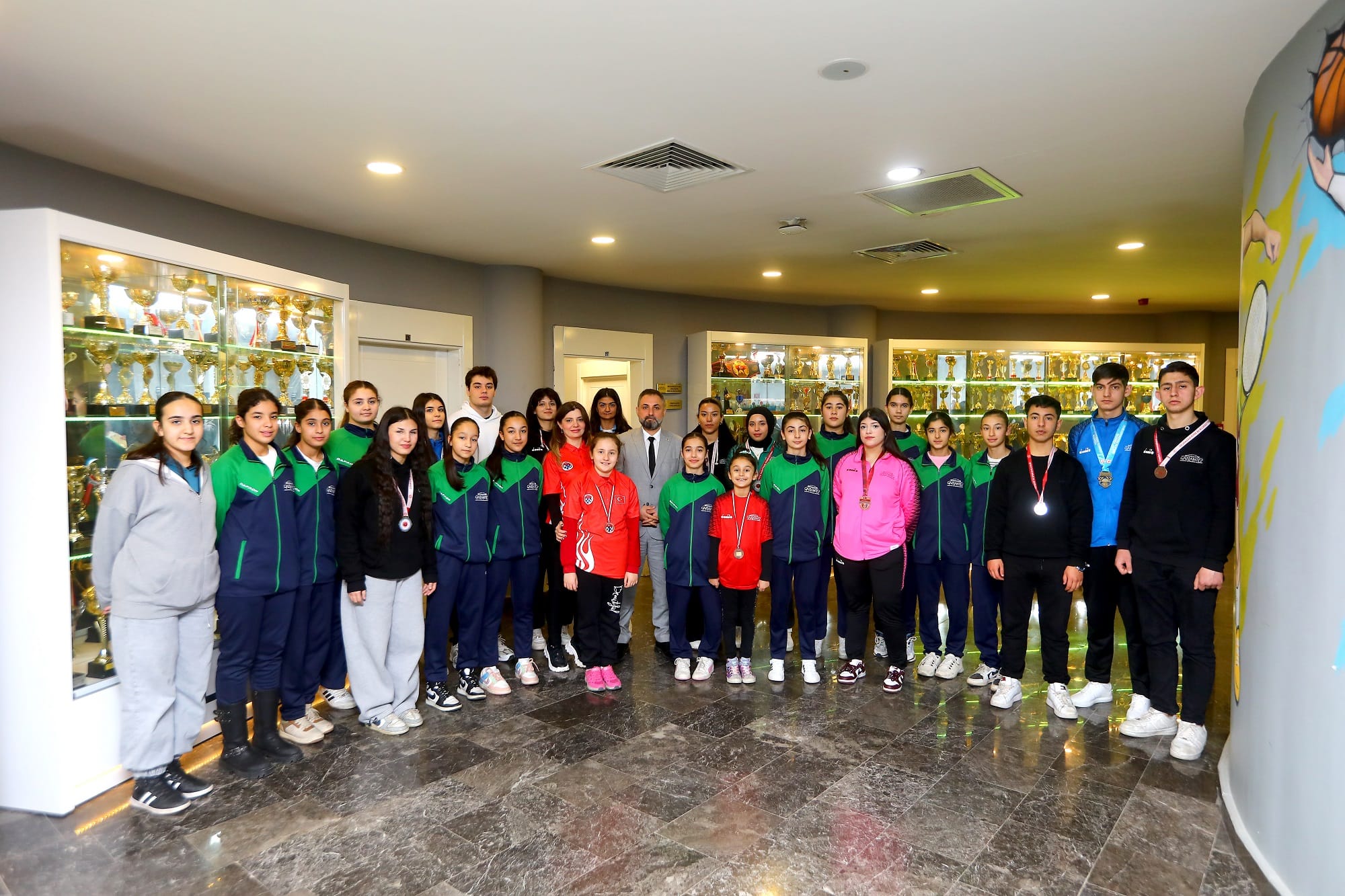 MAVİ-BEYAZLI SPORCULARDAN İLK 40 GÜNDE 71 YENİ MADALYA