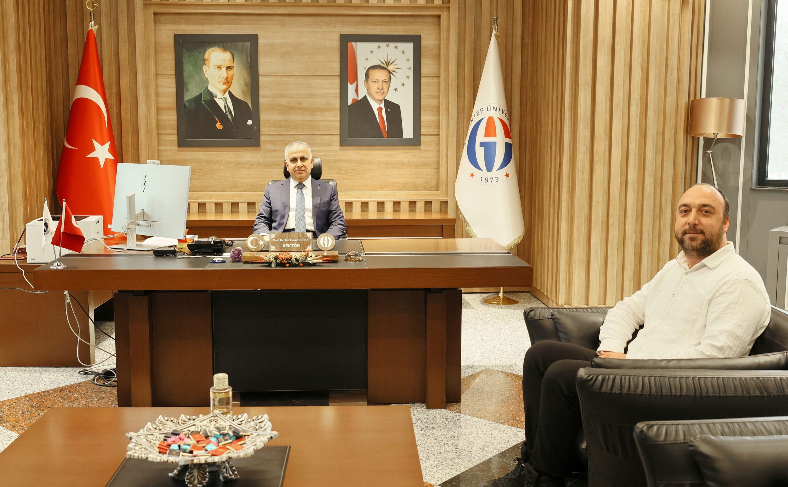 REKTÖR DOĞAN TÜBİTAK 1002-A PROJESİNİN YÜRÜTÜCÜSÜ ZAFER BULUT’LA BİR ARAYA GELDİ…