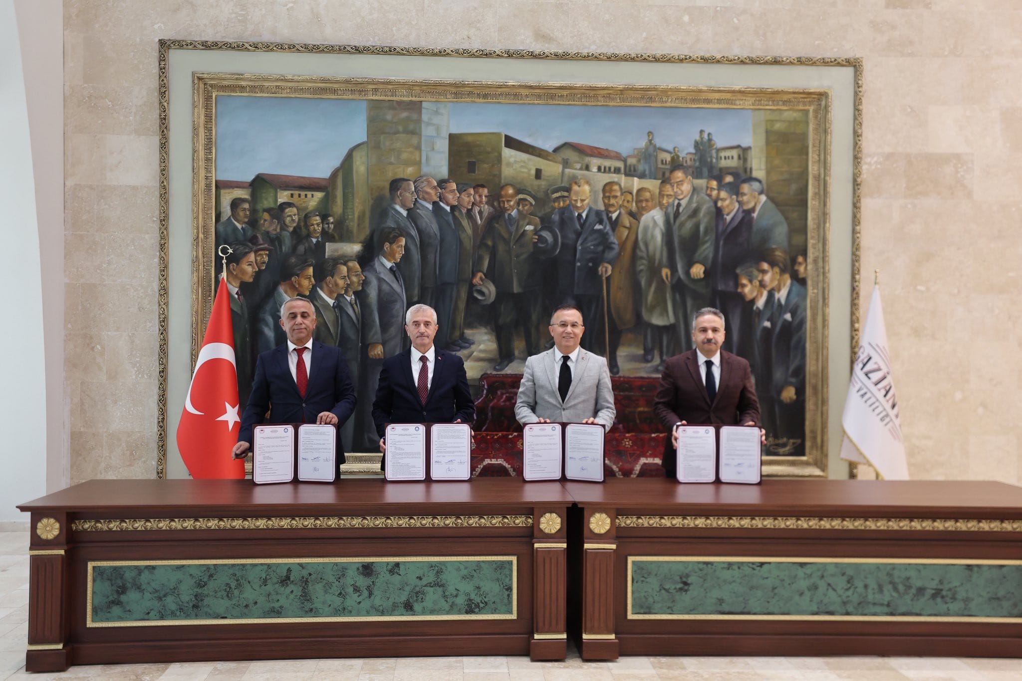 ŞAHİNBEY BELEDİYESİ’NDEN ÇİFTÇİLERE 53.000.000’DAN FAZLA FİDE DESTEĞİ