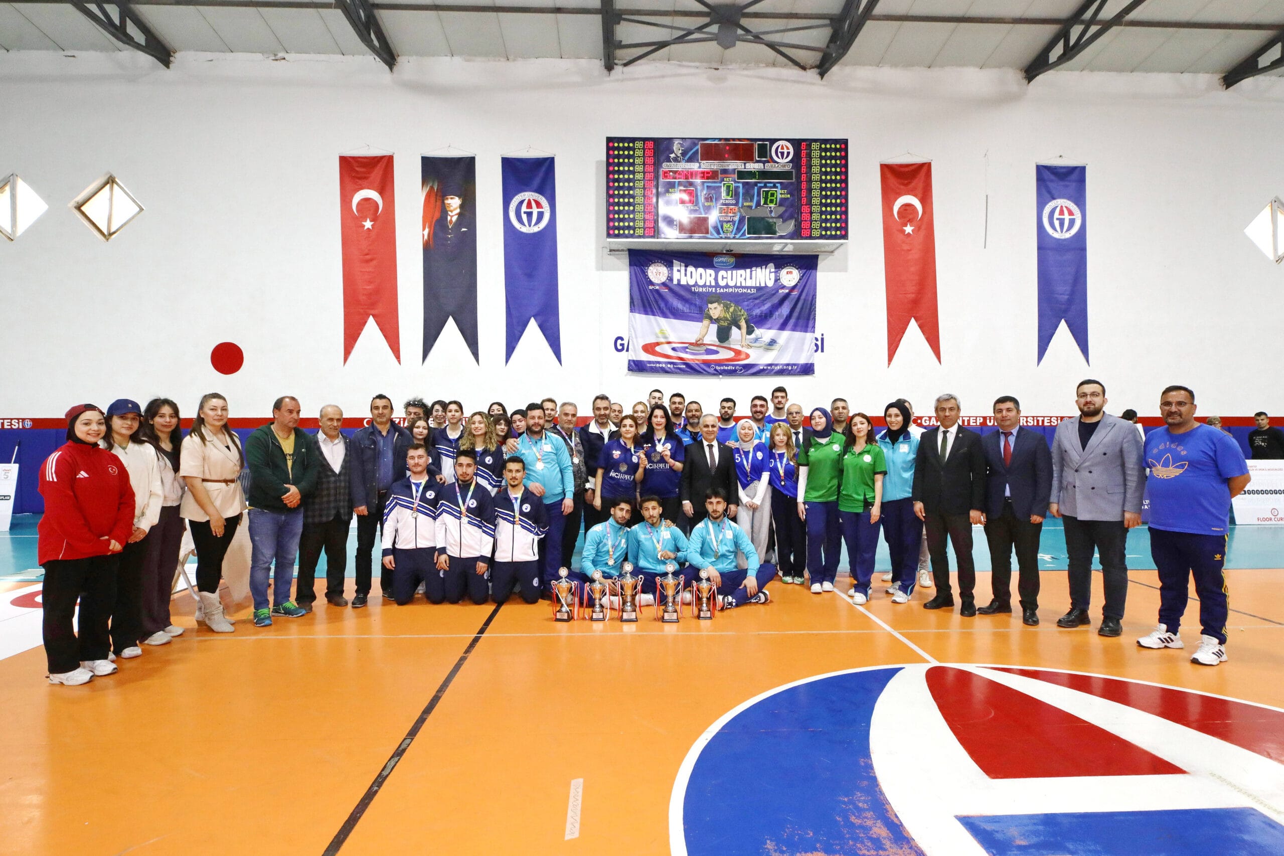 GAZİANTEP’TE ÜNİLİG FLOOR CURLİNG TÜRKİYE ŞAMPİYONASI TAMAMLANDI
