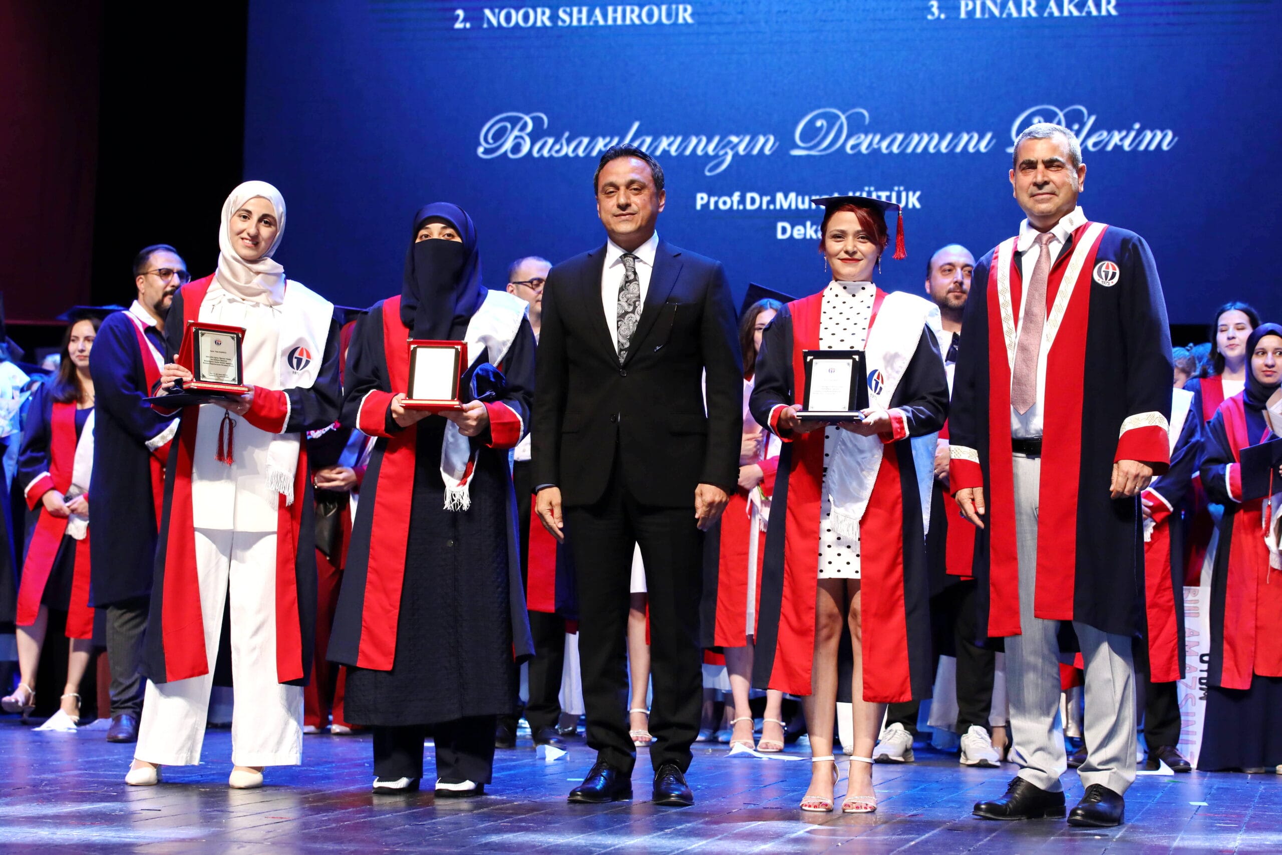 GAÜN FEN EDEBİYAT FAKÜLTESİ MEZUNİYET TÖRENİ GERÇEKLEŞTİ