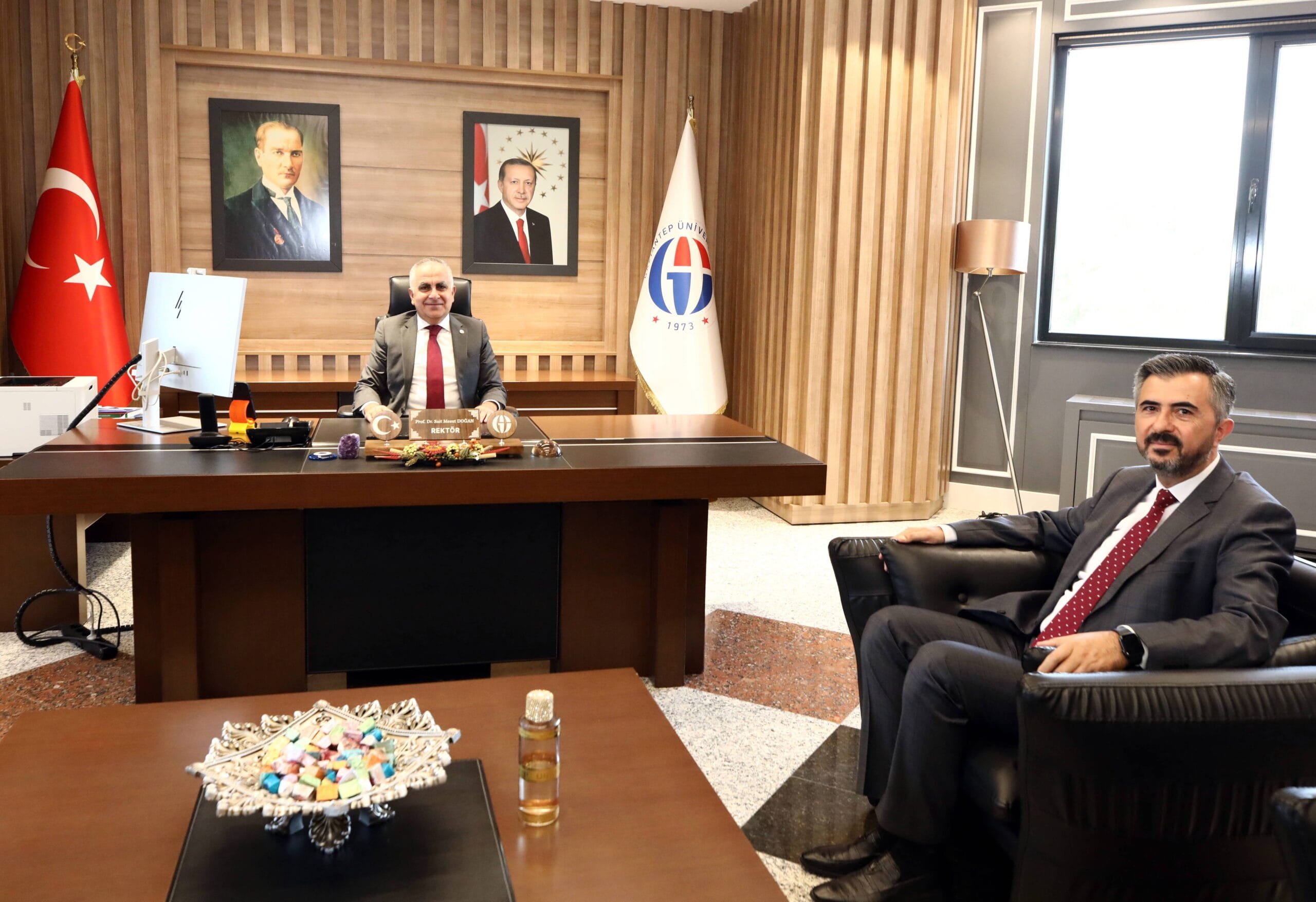 REKTÖR DOĞAN, TÜRKİYE’DE VE DÜNYADA BİR İLKE İMZA ATACAK PROJENİN YÜRÜTÜCÜSÜ PROF. DR.NECİP FAZIL YILMAZ’I KABUL ETTİ